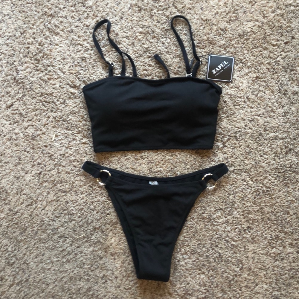 NWT Zaful 2 Piece - lace up bikini
